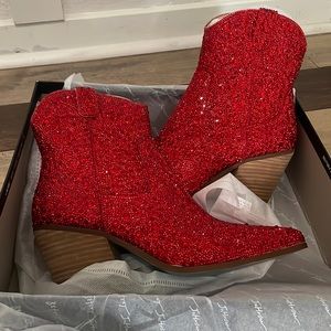 Betsey Johnson Diva Rhinestone